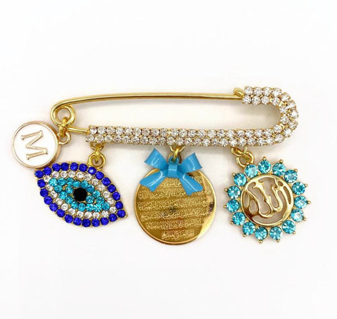 Custom Pin x1 - Custom Bangle x1